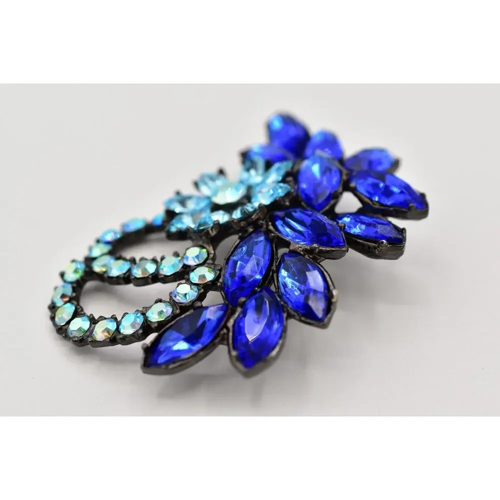 Unbranded stunning pin